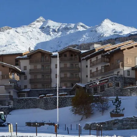 Apartment Cosy 5 Pers. Au Pied Des Pistes A Val Cenis, Terrasse, Parking, Proche Commerces - Fr-1-508-159